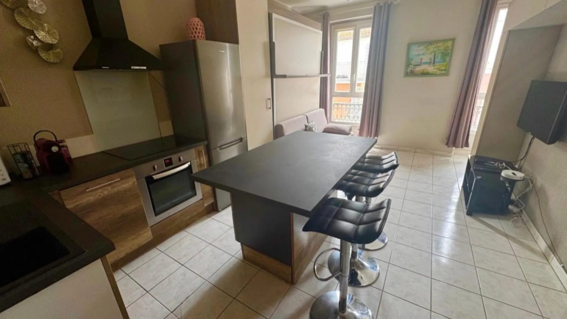 Apartment 2 Rooms With Wifi In The Heart Of Niza 0*,  Francia